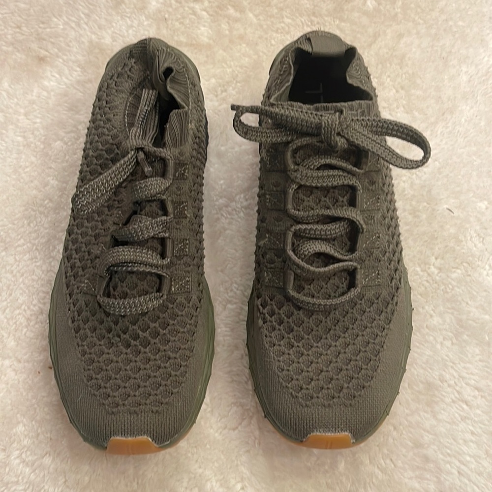 No Bull Sneakers - worn twice